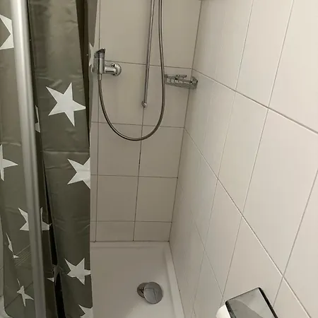 102 - Riverside Apartament