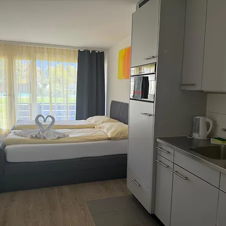 102 - Riverside Apartament